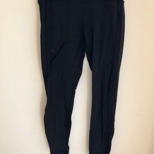 Lululemon petal aligns